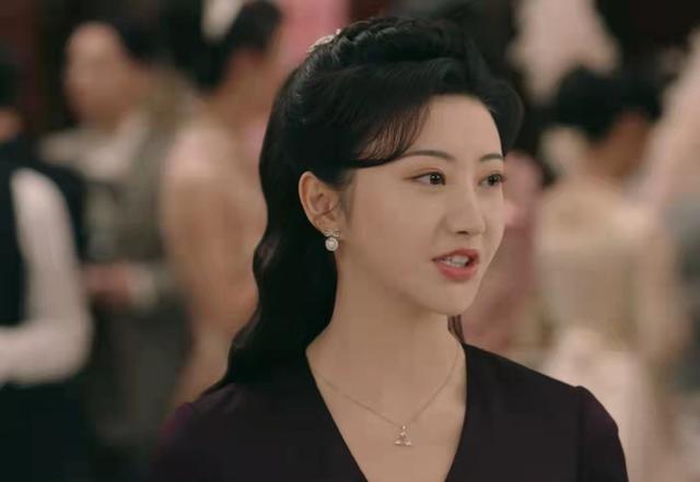 冯世真|《流光之城》孟绪安喜欢冯世真吗?3件事就是答案,不过可惜了