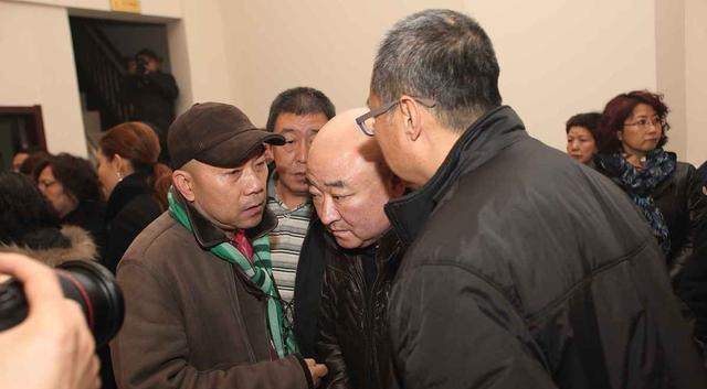 相声|相声界超牛父子，父亲师承遭质疑，儿子是海青，不靠辈分照样红火