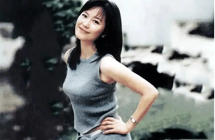 陈建斌|知名演员俞飞鸿:8岁出道16岁成名,51岁选择不婚不育