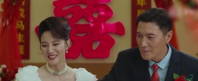 韩春雨|夏林太悲惨了,新婚之夜韩春雨不愿同床,她爱的仍是高粱