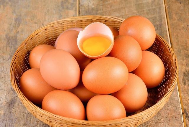 肝癌|心脏不好,少碰“2黄”,多吃“2红”,做好2件事,心会慢慢变好