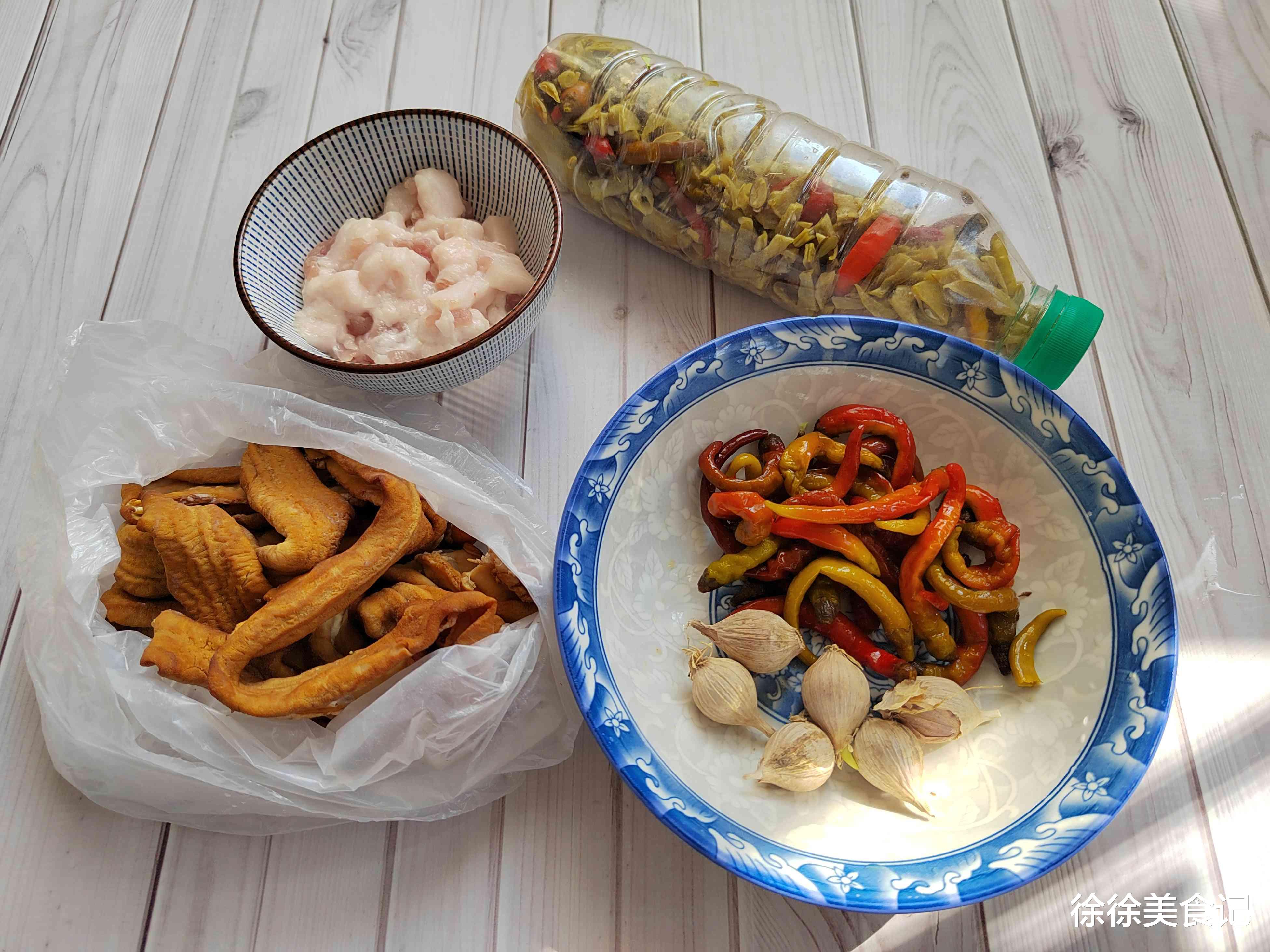 这3样才是江西人的最爱，家里囤点能吃一整年，简单炒一炒特下饭