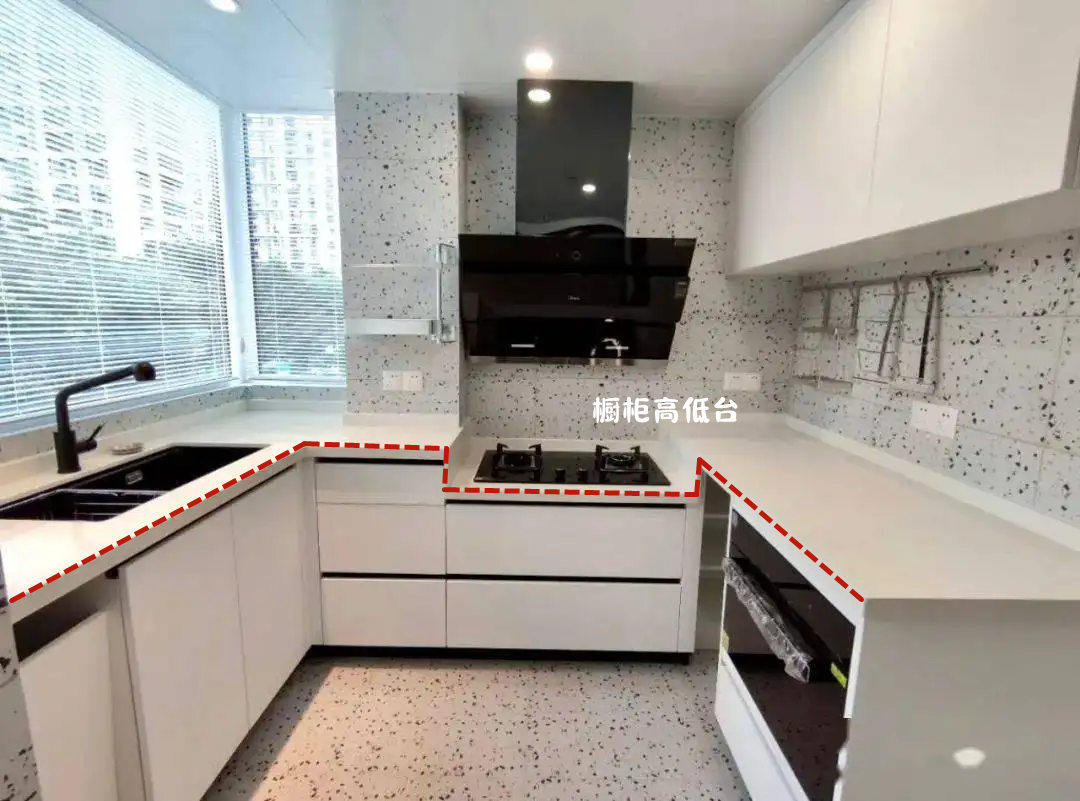 现在才知道,橱柜这3种高低台设计,看似没毛病,可越用越受不了