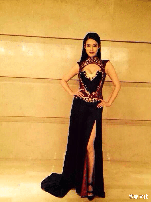 超模|细数10位超模出身的女演员,个个都是大长腿,开车了请系好安全带