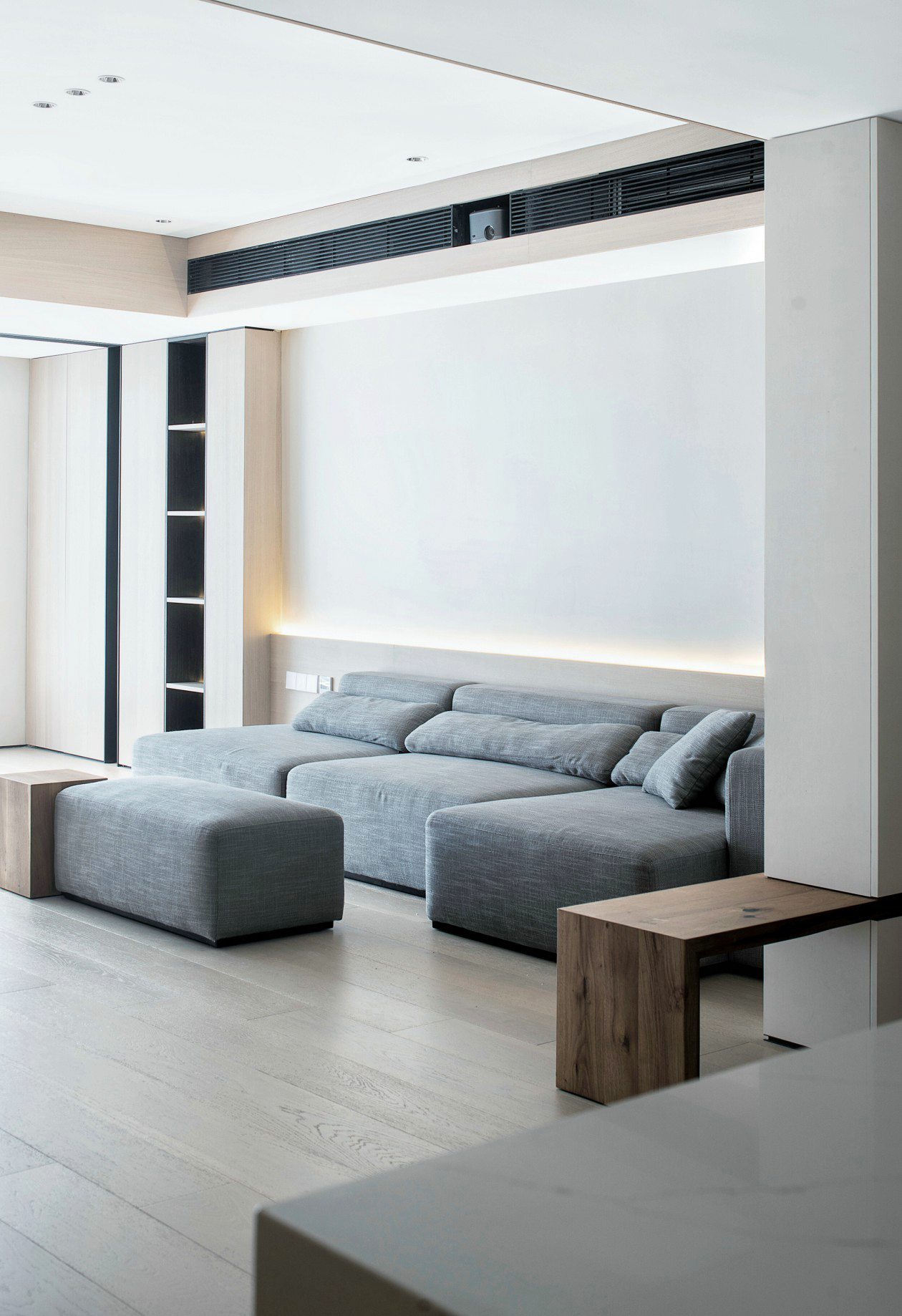 这是我见过最舒服自然的家，140㎡全屋浅色调，生活氛围太棒了