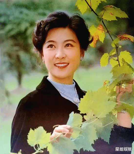 林青霞|星二代王骁：妈妈是金鹰视后王馥荔，27岁才入戏拍戏，被杨幂挖掘后成名