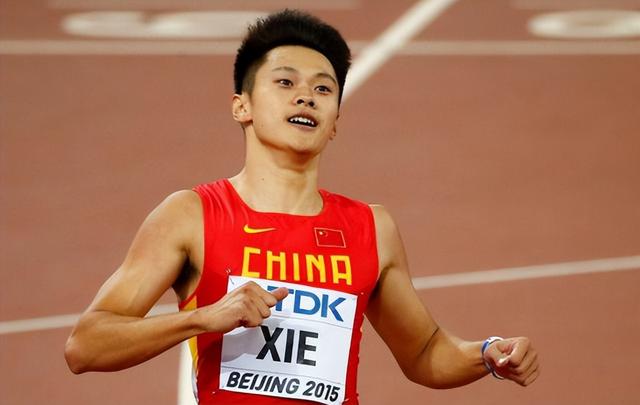 黄东萍|谢震业赛季百米首秀10秒27破10秒没不易啊 美国04后新星10秒04夺冠