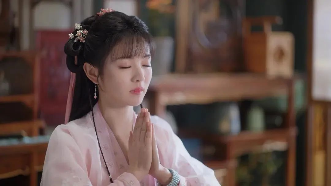 飞机陷落|都在夸「下饭剧」，我却夸不出口