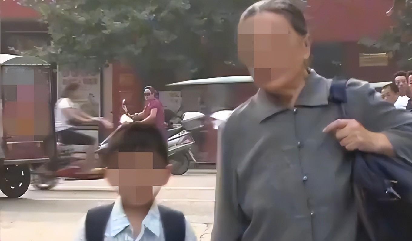 重庆男子寻妻途中遇车祸身亡,妻子选择彻底躺平:三个娃我养不起