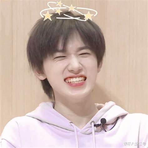 章子怡|《王牌》：关晓彤的腿，章子怡的腰，都不及他惊艳