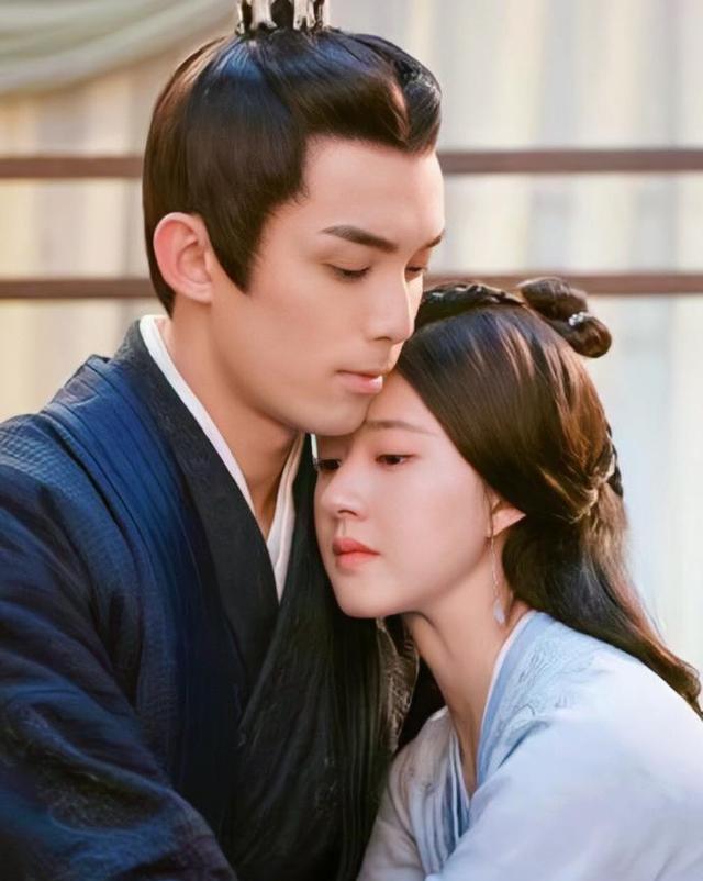 古力娜扎|星汉灿烂:“疯批”夫妇08133互留牙印,袁慎直呼惹不起!