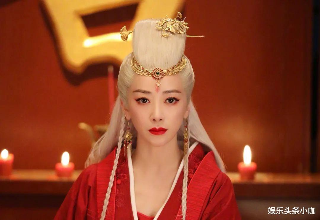 戴向宇|锤了？！京圈公主大婚，老公10年婚史不敢说