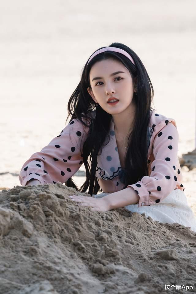 宋祖儿|宋祖儿回应沈腾是理想型！此前提到的刘昊然王一博都抛弃了吗？