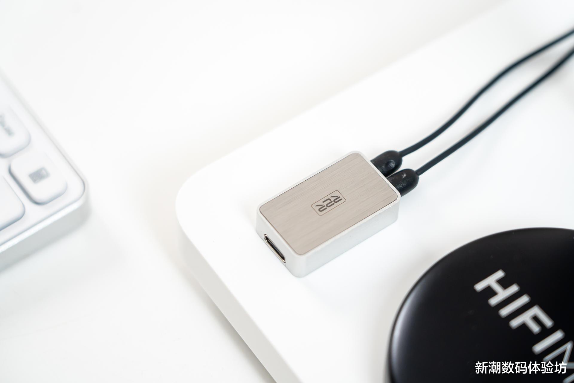 VR|HIFI圈跨界出首饰?这款神秘小硬件,堪称HIFI手机终结者