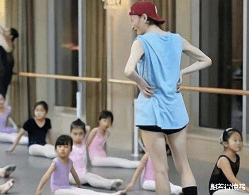 杨丽萍|46岁“巨婴”郭冷:除了跳舞,连衣服也不会洗,年入百万无人敢嫁