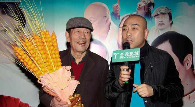 相声|相声界超牛父子，父亲师承遭质疑，儿子是海青，不靠辈分照样红火