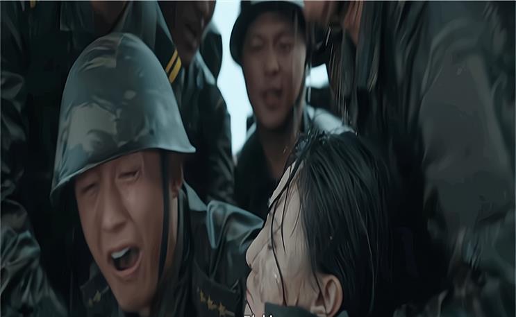 军人|细看《王牌部队》剧情，5个场景让我破防，最后一个你不哭我请客