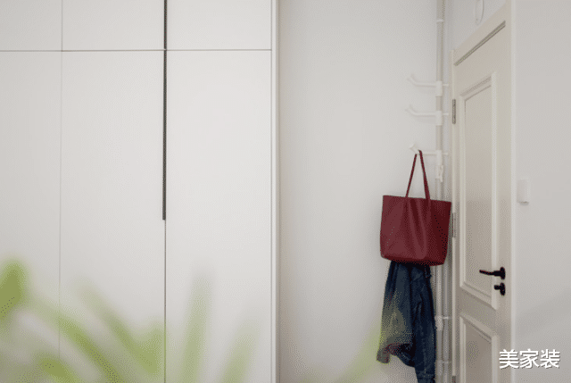 简约到极致也可以很豪华，进门就被吸引住，满屋都是家的味道