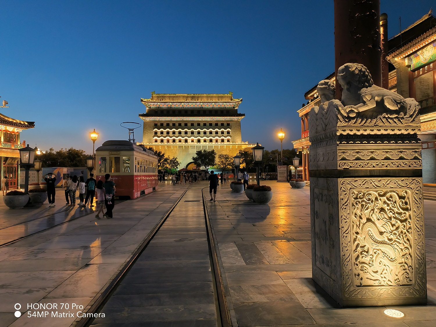 荣耀|荣耀70 Pro与iPhone 13拍照对比:看看什么样的镜头组合更合适