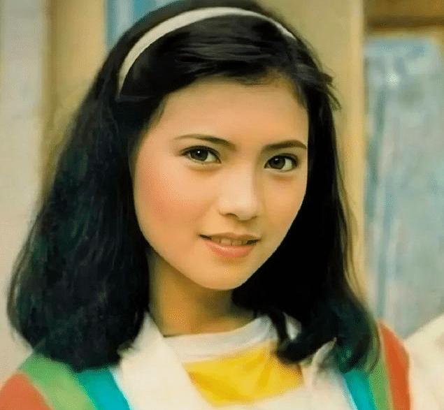 TVB|TVB都整整发了25座视后奖杯了，但这8位花旦却连个边边都摸不着？