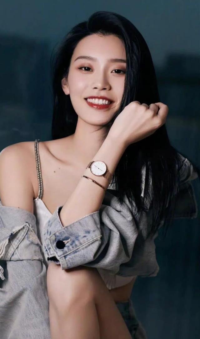 优酷|生完两个孩子，奚梦瑶胖嘟嘟真可爱，何猷君是打着灯笼找的媳妇？