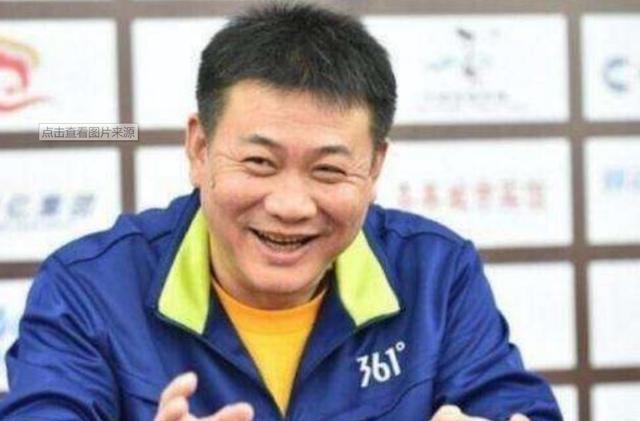 蔡斌|今年世锦赛比较担心蔡斌 估计他连一套完成的主力阵容 都凑不齐