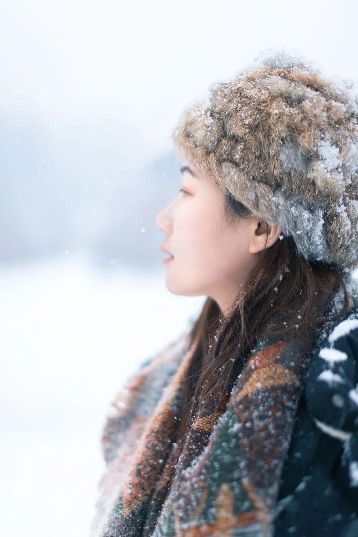 雪景人像怎么拍,8个雪景人像拍照技巧,让你不辜负冬天雪景