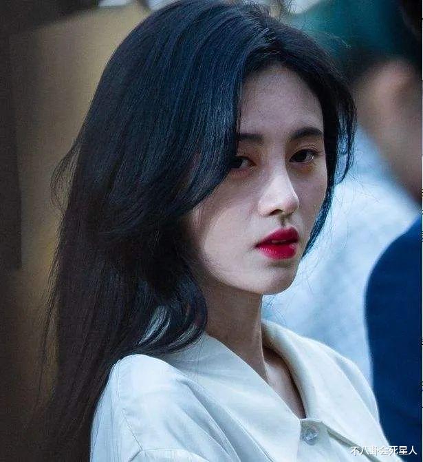 丁海峰|明星热衷割眼袋，有人立马年轻20岁，有人却僵到笑不出来