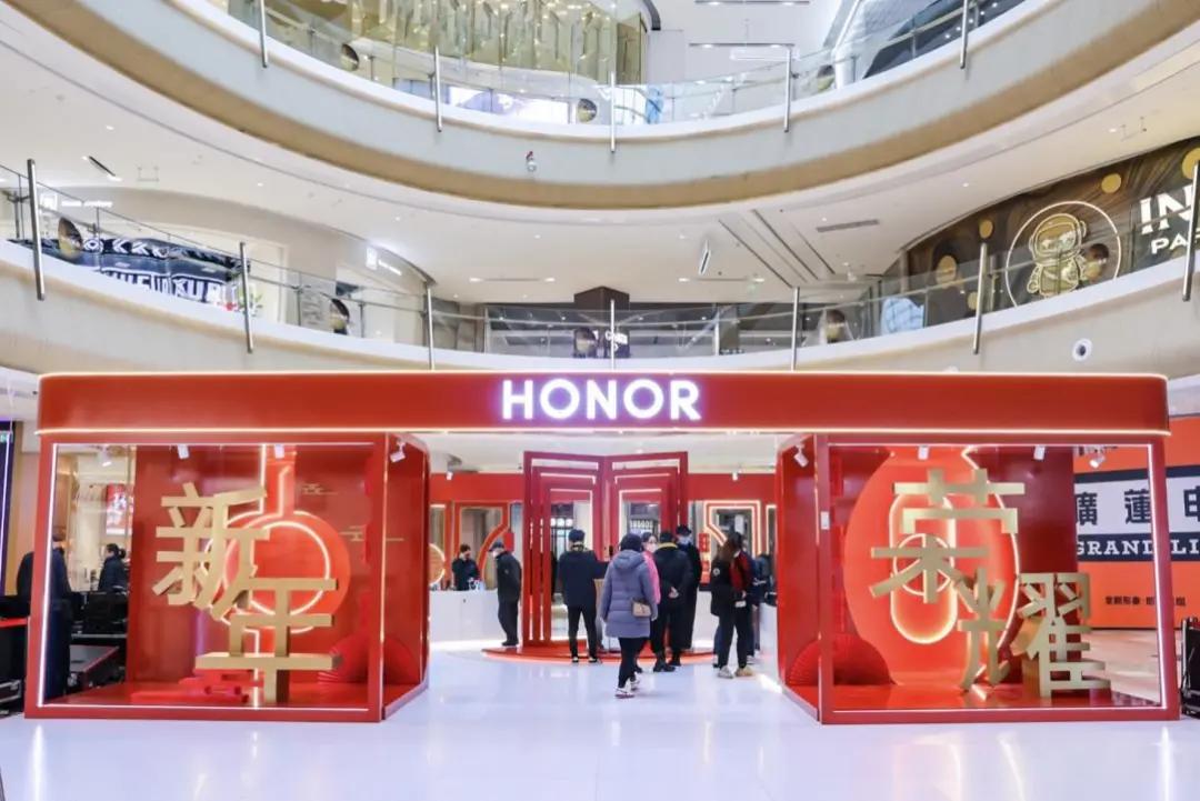 荣耀|冰雪备战紧锣密鼓 荣耀科技装备助力中国冰雪健儿赛场“荣耀”