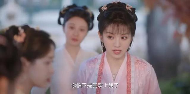 野蛮生长|《风吹半夏》与《卿卿日常》各追10集,一个想弃剧,一个停不下来