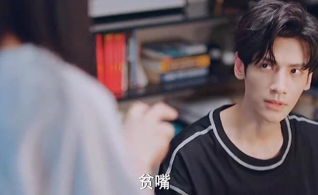 追光者|《追光者》播放量突破1亿,却有更多人要弃剧了,无非这两点原因