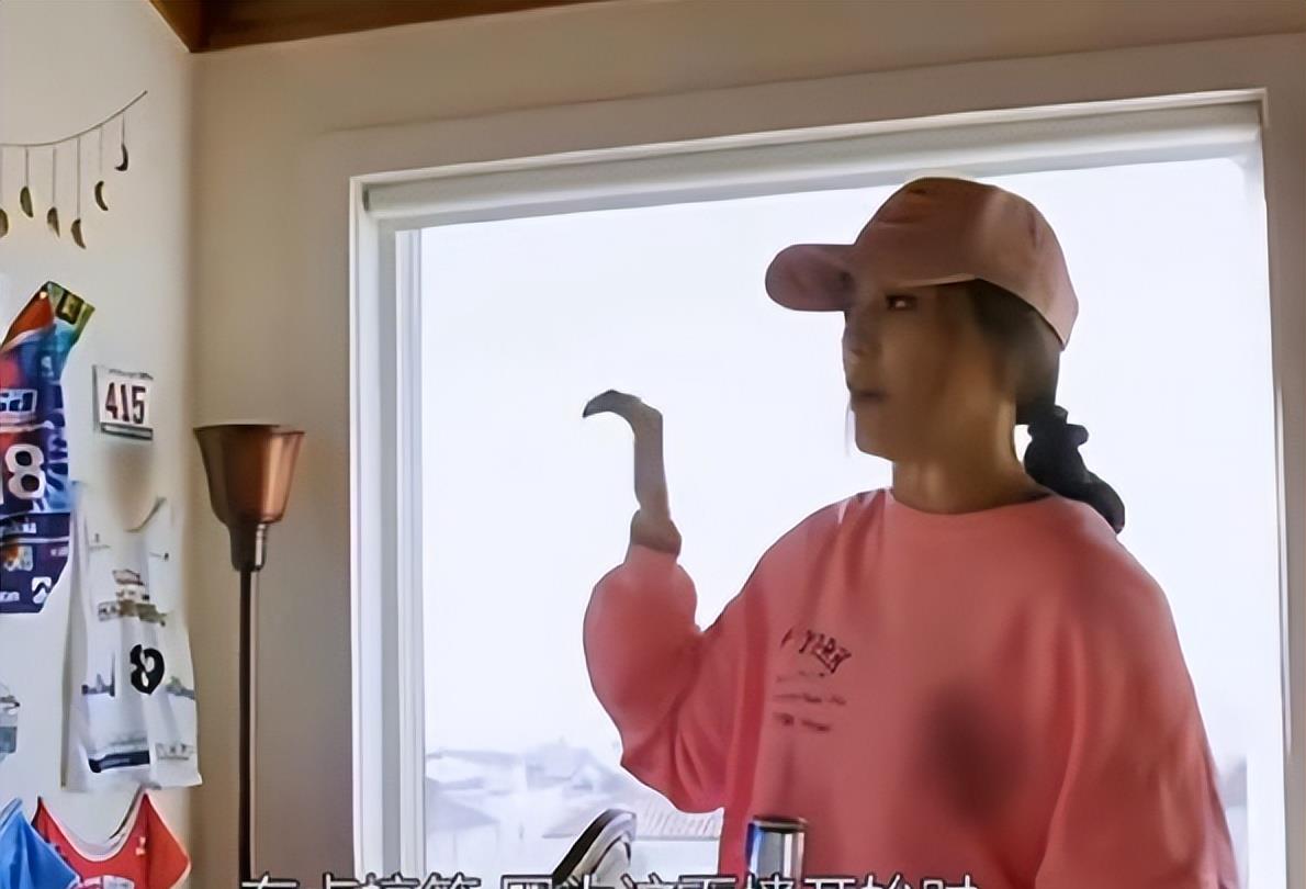 嘉定|谷爱凌豪宅被扒出,学霸家挂满各种收藏品,居住地址却引网友争论