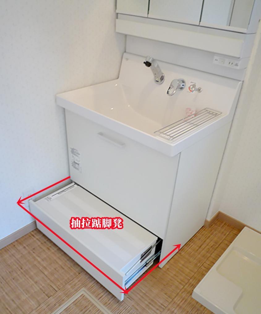 不得不说，日本洗面所设计还是值得学习的，方方面面都考虑周全！