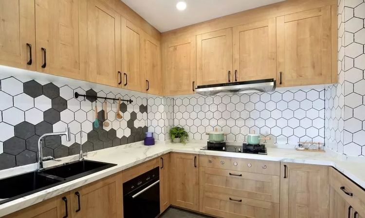 厨房这样装好看又实用,再也不担心难清洁了!