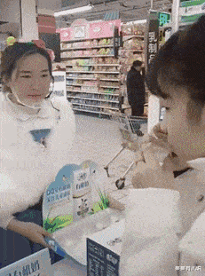 秦岚|播出2集，收视率爆了！秦岚一出手，就给央视带来了“王炸”