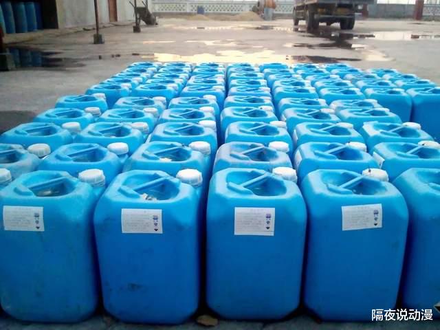 800多万粉丝的辛吉飞被骂到删号,“绝命毒师”败给了商业资本?