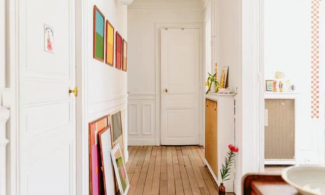 巴黎闺蜜80㎡的家火了，室内色彩丰富清新甜美，被无数网友羡慕