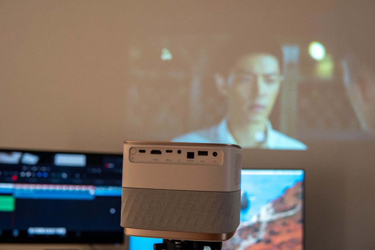 投影儀|租房好物推薦——聯想T500投影儀