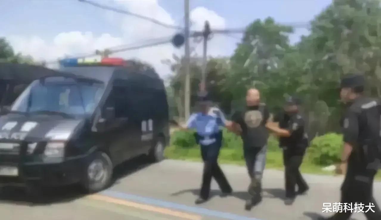 最后一个被抓的“唐山打人事件”沈某,被抓后痛哭:我真的没有动手