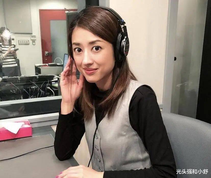 小泽真珠|她曾是“日本李嘉欣”，仙女美貌打败亚洲无敌手，如今嘴凸死鱼眼败给了岁月！