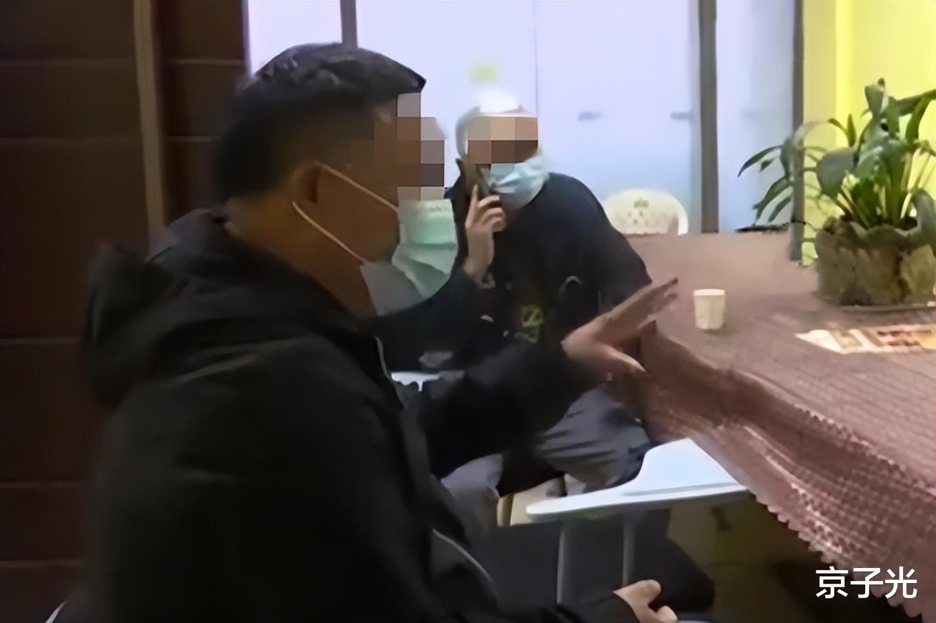 山东一男子夜宿工地被砸伤,雇主拒绝赔偿:他在睡觉,又没劳动