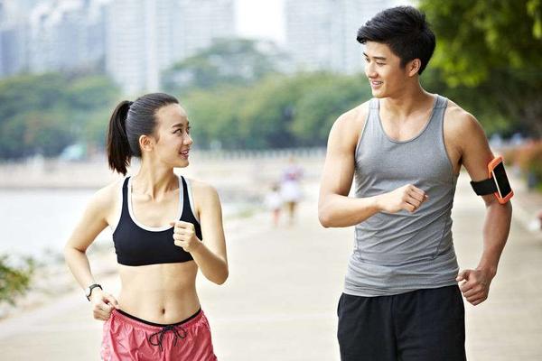 跑步|每天坚持跑步不仅能减肥，竟还会收获这些好处，养生人士不妨看看