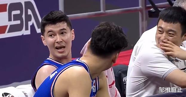 米尔斯|105-98！阿的江遭到质疑，阿尔斯兰被黎伊扬上课，国手爆发冲突