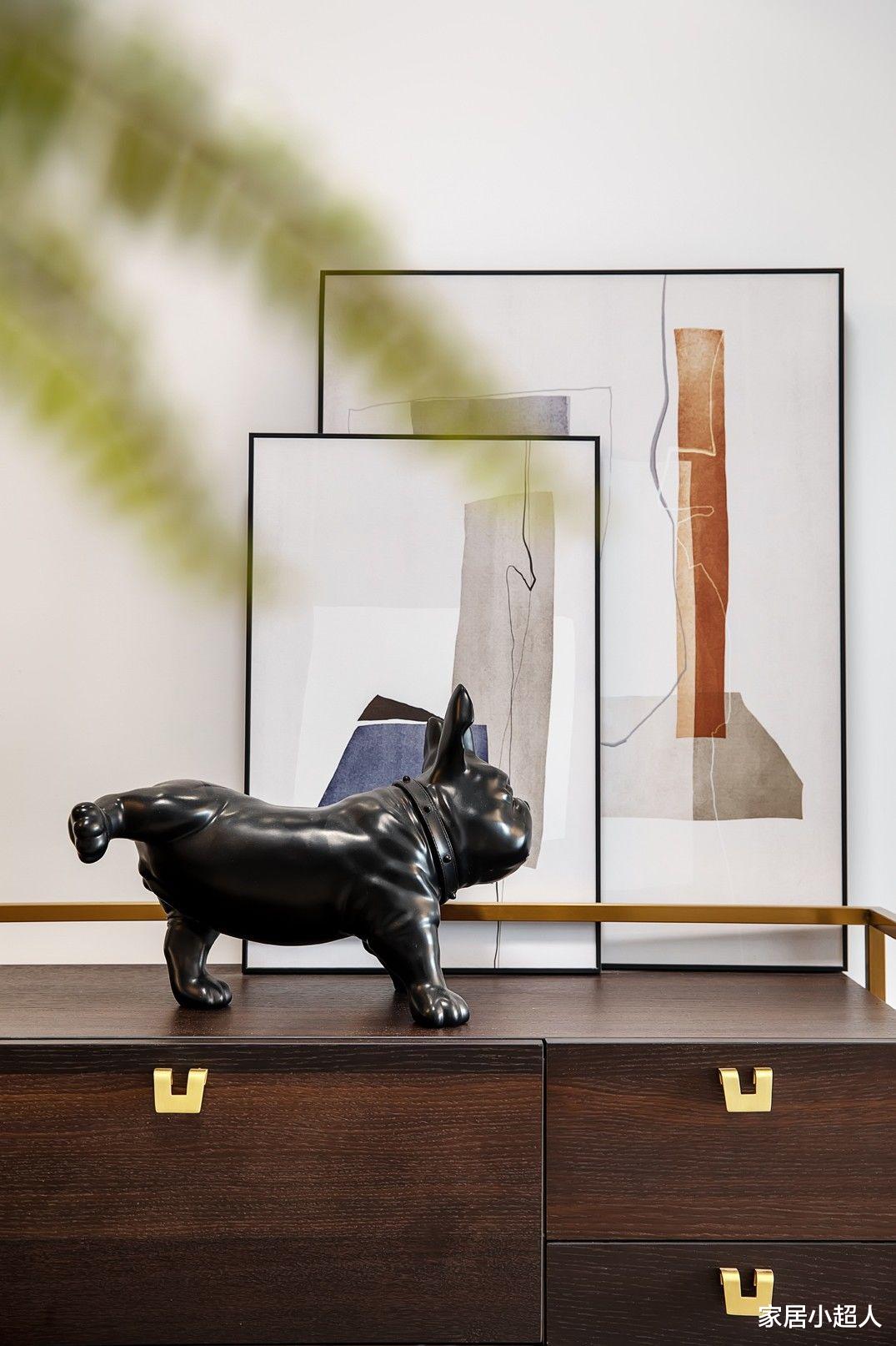 120平现代风之家，质感与色彩的碰撞，彰显现代雅居的魅力