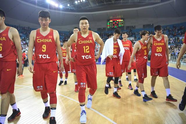 杜锋|杜锋突传坏消息，CBA名帅临时退出国家队，中国男篮运气太差