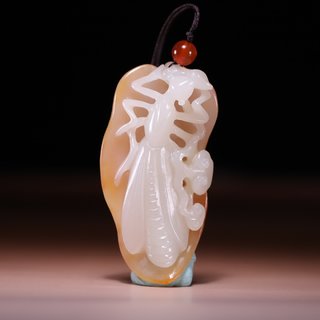 |和田玉秋叶螳螂把件