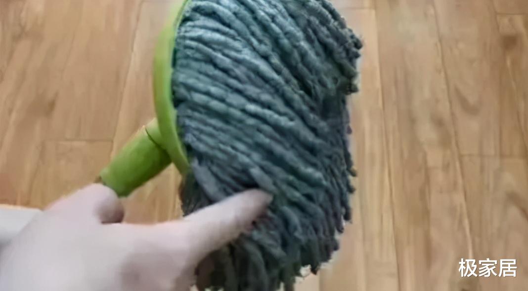 为什么一个家庭“穷”藏不住？这4个根本原因，要及时改掉！