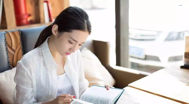 教师|年年都在招老师,任课老师依然紧缺,在编的老师都在干什么?