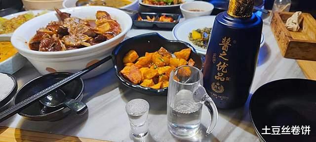 过年准备喝点啥,家里老人点名要的酒:好喝又有面儿,平日整箱囤!