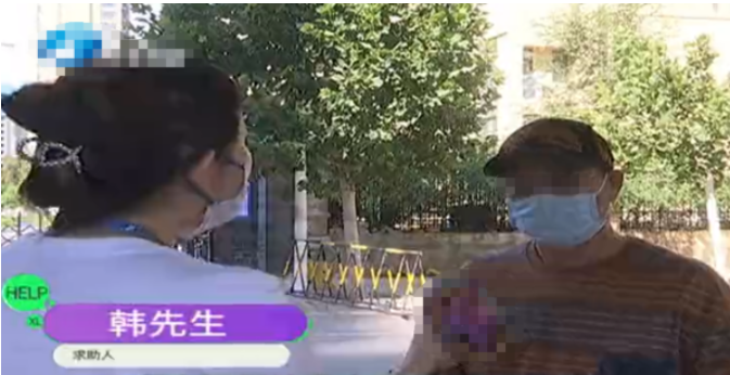 河南郑州,一名男子在小区停车,停了30分钟左右,就离开